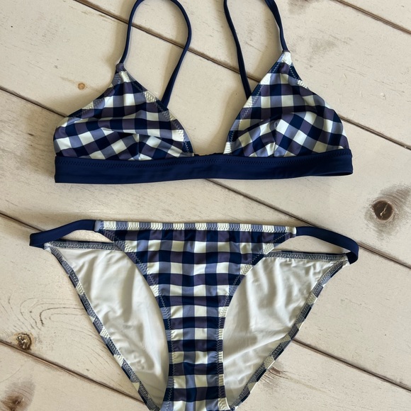 Solid & Striped The Morgan Bikini Top Navy Gingham - Picture 3 of 9